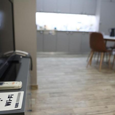 Όμορφο Διαμέρισμα Σε Διατηρητέο Κτίσμα Στην Αθήνα Kültér fotó